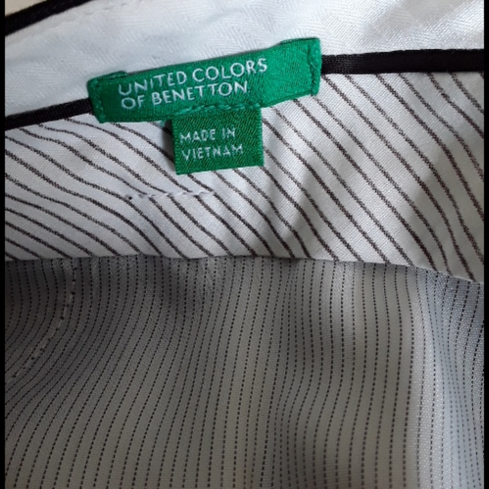 United Colors Of Benetton black pinstripe suit - Picture 11 of 11